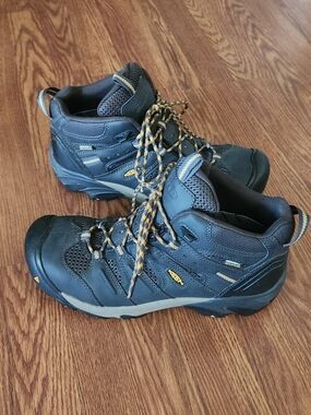 KEEN Men's Lansing Mid Height Steel Toe Waterproof Work Boots